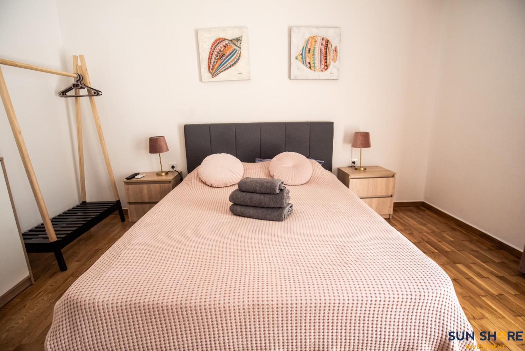 Explore Greece From Comfortable City Centre Apartment Chalkida Ngoại thất bức ảnh